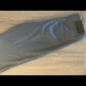 Ann Taylor Size 4 Devin Fit Trousers